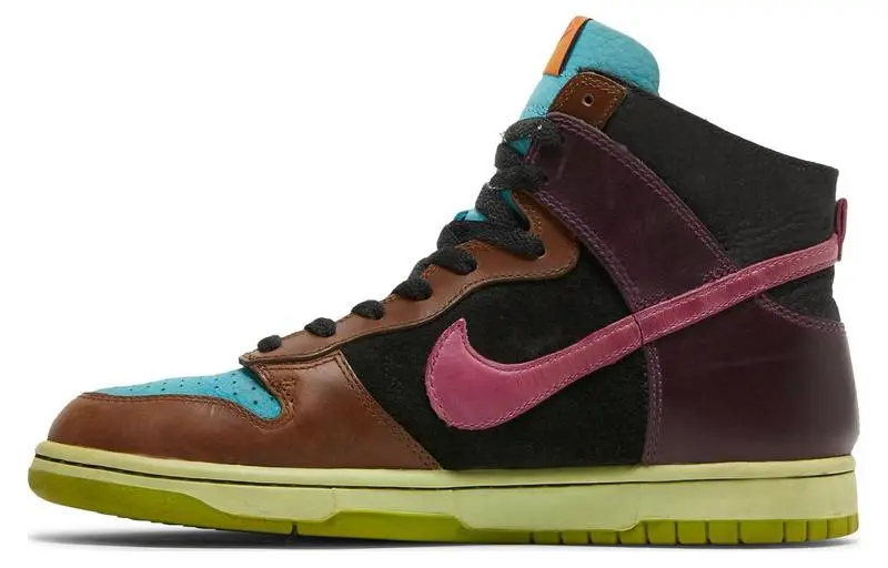 Nike Dunk High Undefeated