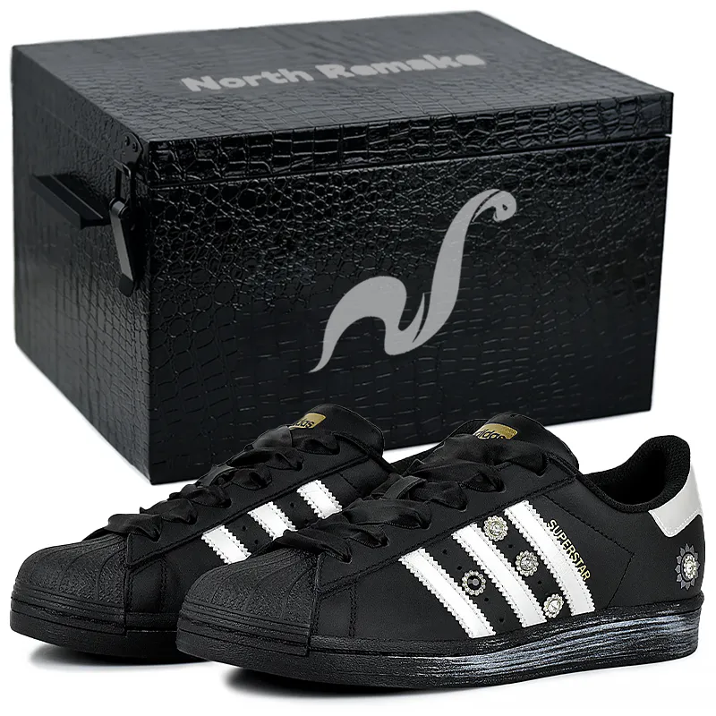 Adidas Originals SUPERSTAR Wear resistant And Lightweight Low top Skateboard Shoes Unisex Black White