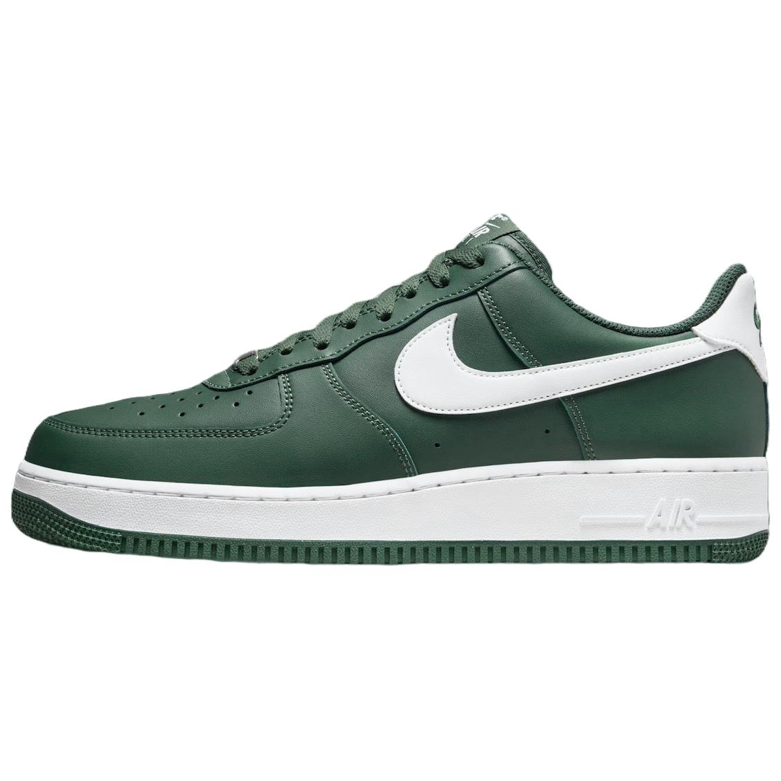 Мужские кроссовки Nike Air Force 1 Low Gorge Green (зелено-белые)