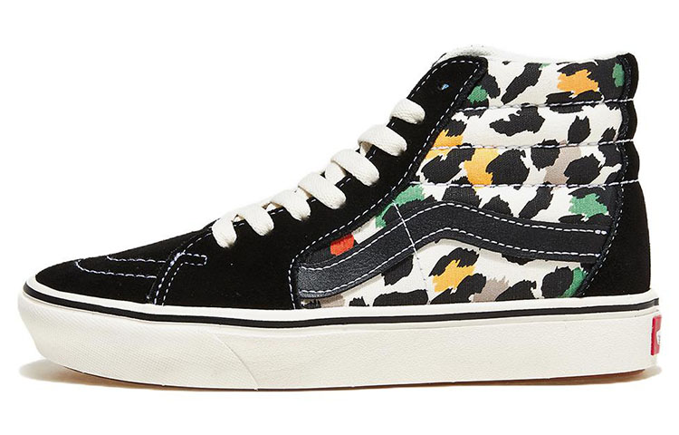 Кеды Vans Comfycush Sk8-Hi (черно-белые)