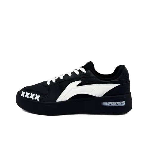 Li Ning Slip Resistant Abrasion Resistant Low top Skateboard Shoes Men's Black White