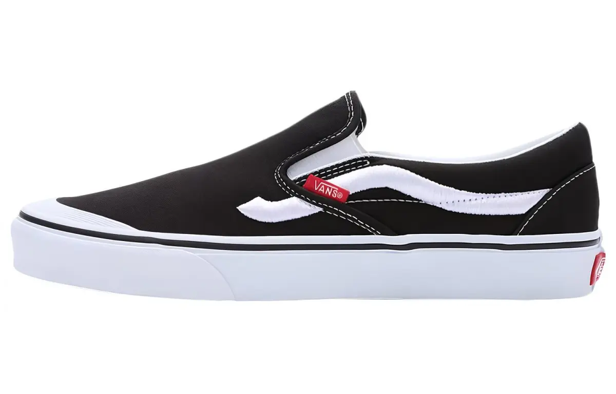Vans Slip on Classic138 Abrasion Resistant Low top Skateboard Shoes Unisex Black White