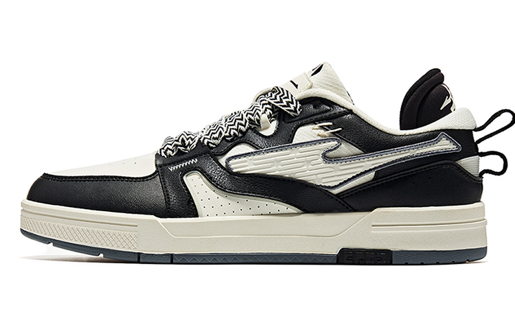 Erke Starlight Slip Resistant, Abrasion Resistant, Lightweight Low top Skateboard Shoes Men's Black White