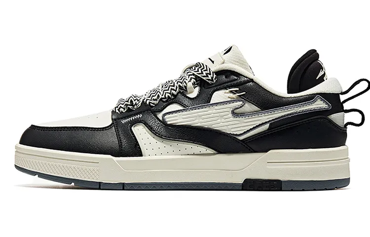 Erke Starlight Slip Resistant, Abrasion Resistant, Lightweight Low top Skateboard Shoes Men's Black White