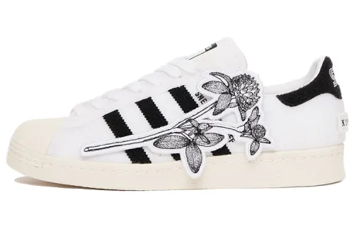 Superstar Sneakersnstuff x Superstar Adidas Originals 80s 'Kinenbi'
