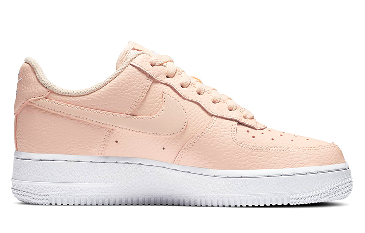 Женские кроссовки Nike Air Force 1 '07 Essential (светло-розовые) — Розовый — фото 2