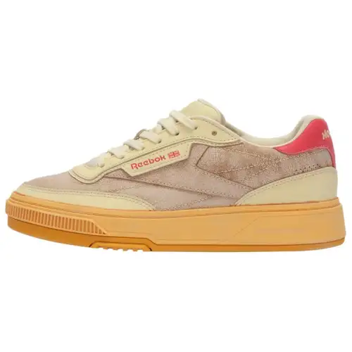 Club C Reebok Ltd 'Worn Out Red'