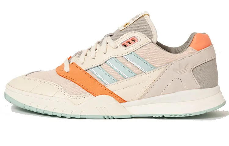 Adidas Originals The Next Door x Adidas Originals A.R. Trainer