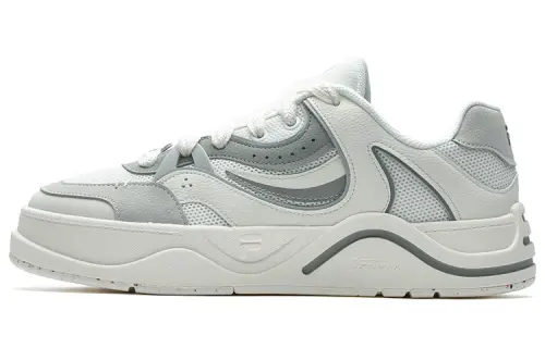 FILA FUSION 50 50 Fabric Coverage Cushioning Impact Resistance Quick Dry Low top Skateboard Shoes Men's Milk White