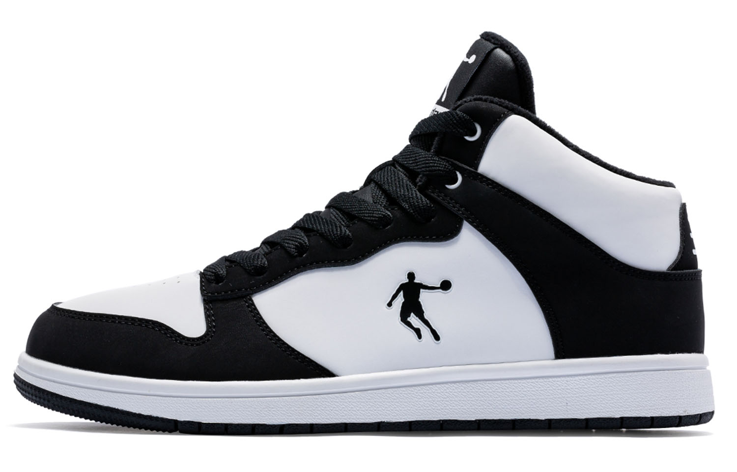 QIAODAN Urban Lifestyle High top Skateboard Shoes Men's White Black