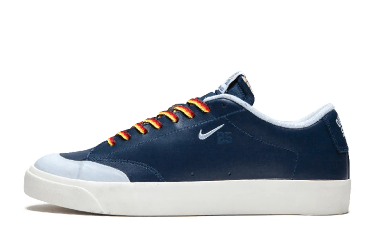 Nike SB Blazer Low XT Quartersnacks Navy