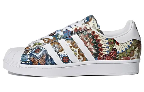 Adidas Originals Superstar Collection Low top Skateboard Shoes Women's White Blue