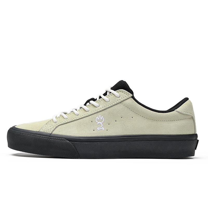 GOLUCK The Big Dipper Abrasion Resistant Low top Skateboard Shoes Unisex