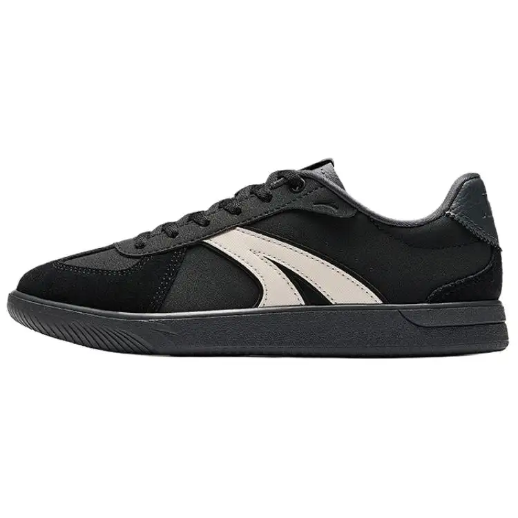 Anta TT Cushioning, Wear Resistant Low top Skateboard Shoes Women's Black Gray