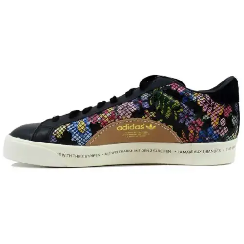 Adidas Rod Laver Remastered