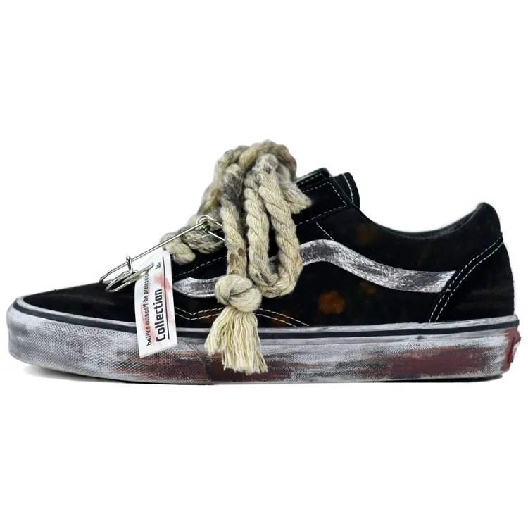 Vans Old Skool Slip Resistant Abrasion Resistant Low top Skateboard Shoes Unisex Black White