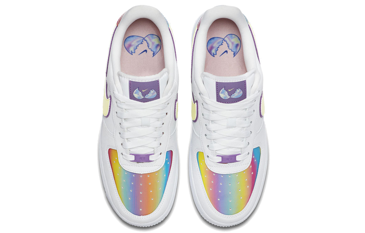 Женские кроссовки Nike Air Force 1 "Easter" (белые) — фото 4