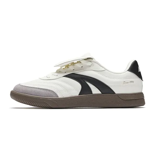 Anta Flap Shoe Impact Resistance Low top Skateboard Shoes Women's White