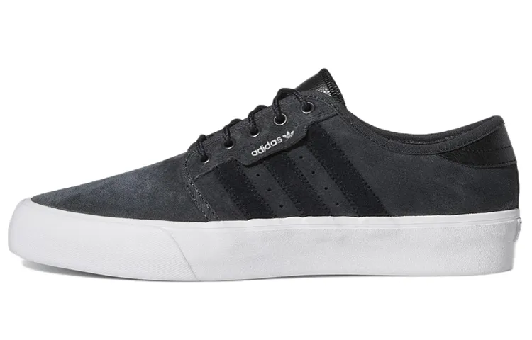 Adidas Seeley Xt 'Carbon Black'