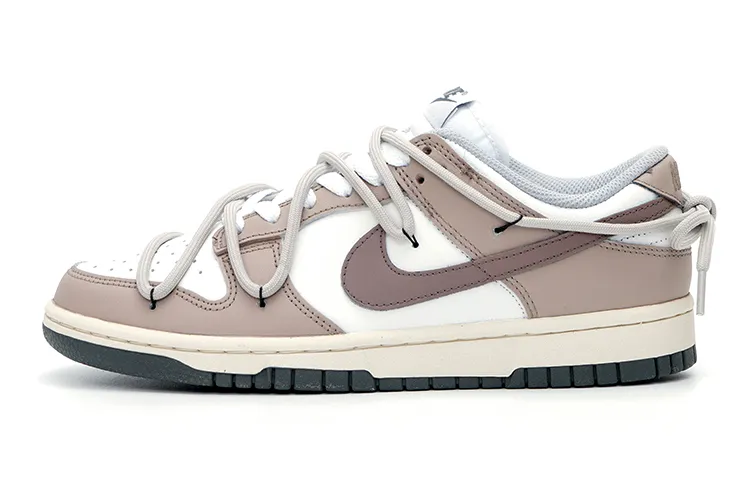 Nike Dunk Low top Skateboard Shoes Women's Mocha