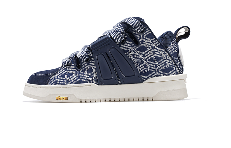palladium Pallablast Blue White