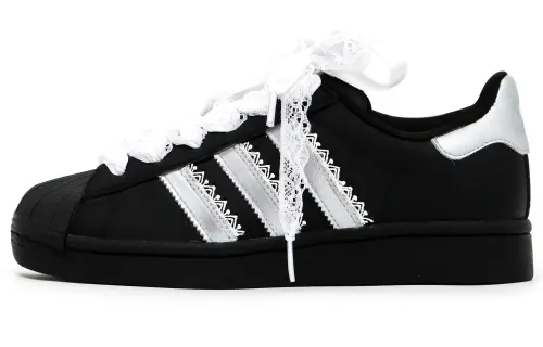 Adidas Originals SUPERSTAR Crow Made, Light Silver Ballet 2.0 Low top Skateboard Shoes Unisex Black Silver