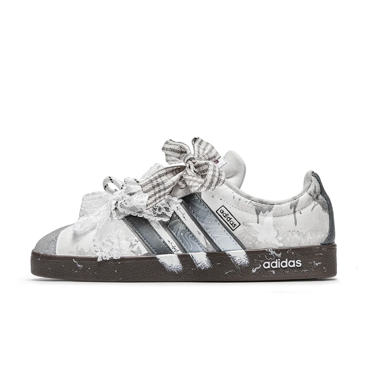 Adidas ADCDAVINCI, Rosemary Slip Resistant Abrasion Resistant Low top Skateboard Shoes Unisex Silver Brown