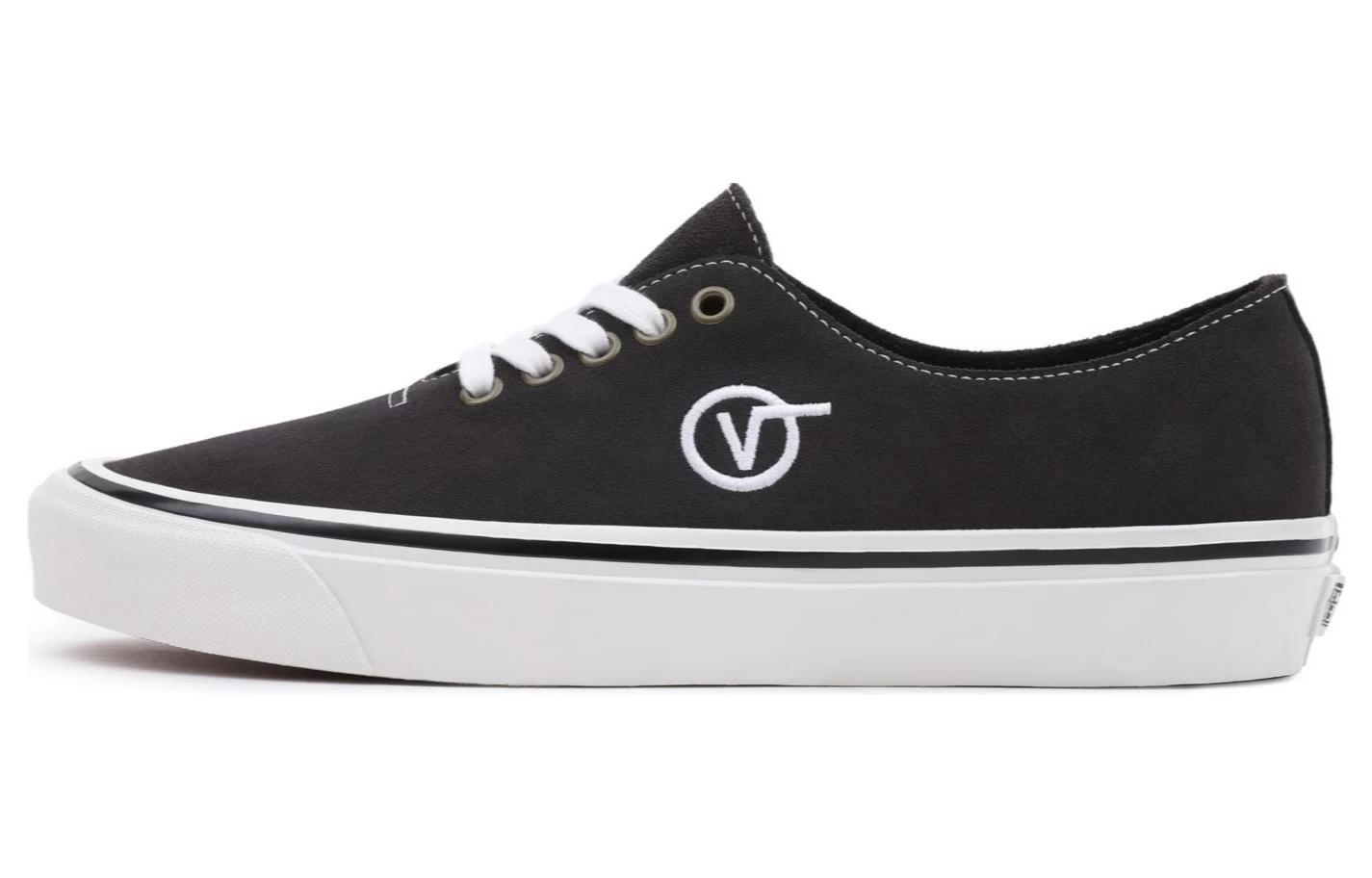 Authentic One Piece x Authentic Vans 'Black White'