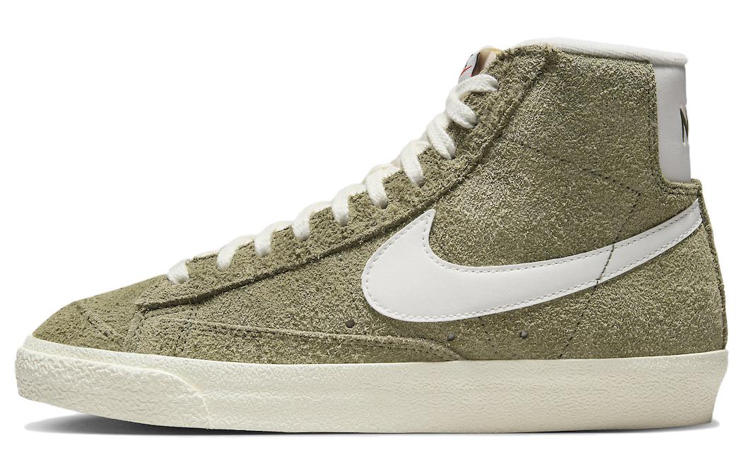 Женские кроссовки Nike Nike Blazer Mid 77 Vintage (оливковые)