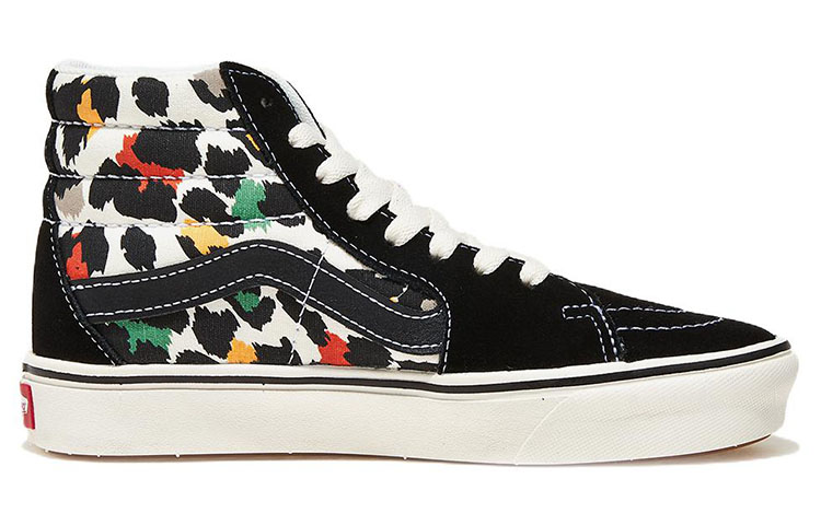 Кеды Vans Comfycush Sk8-Hi (черно-белые) — фото 2