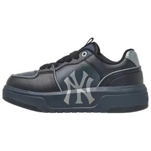 MLB New York Yankees Low top Skateboard Shoes Unisex Black