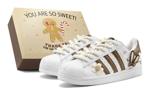 Adidas Originals SUPERSTAR Fall Refresh, Garden Bunny, Maillard Style Series Low top Casual Skate Shoes Unisex Brown