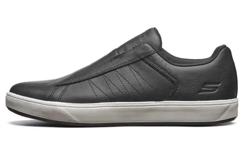 Skechers Go Vulc 2 Slip Resistant Cushioning Abrasion Resistant Low top Skateboard Shoes Black White