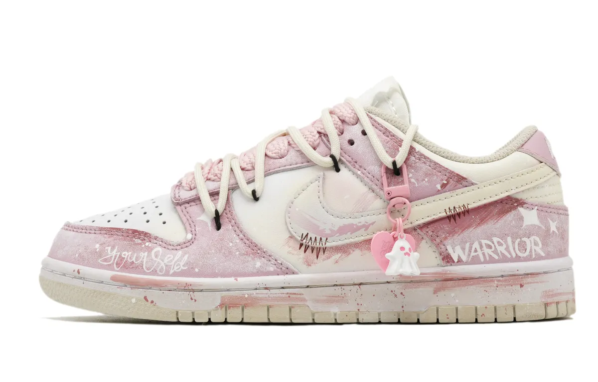 Nike Dunk Leather Slip Resistant Abrasion Resistant Low top Skateboard Shoes Unisex Pink
