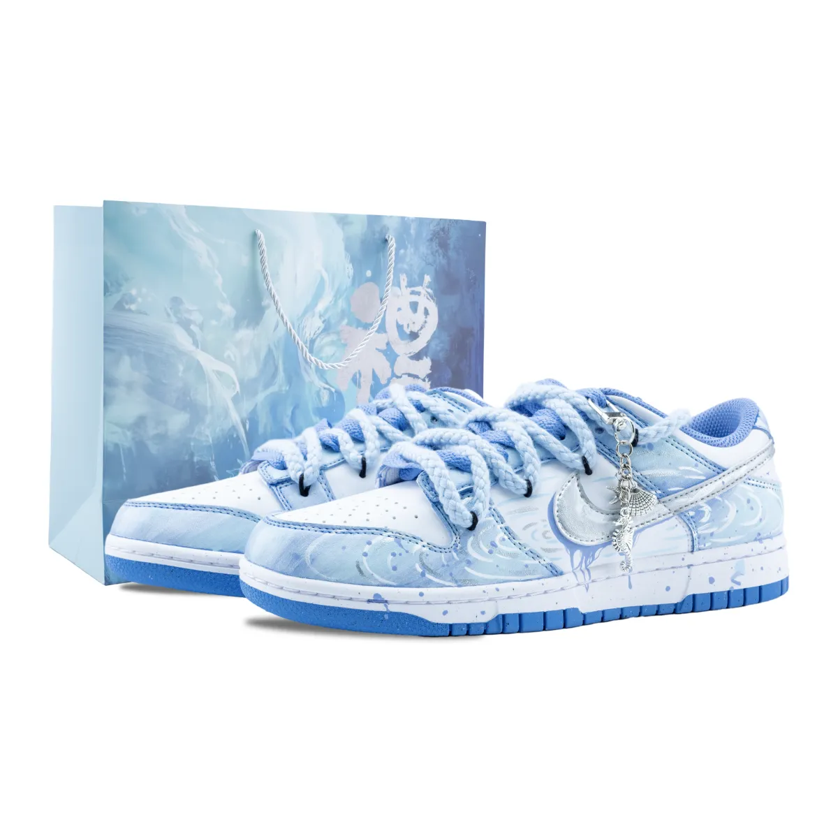 Nike Dunk Dreamy Ocean's Heart Slip Resistant Abrasion Resistant Low top Skateboard Shoes Unisex White Blue Silver