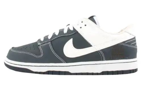 Nike Dunk Low Yankees Sole Collector