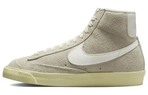 Nike Blazer Mid 77 Vintage Light Bone Alabaster Women's