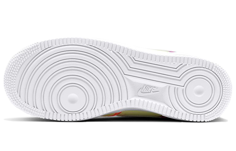 Женские кроссовки Nike Air Force 1 '07 LX (желтые) — Светло-жёлтый — фото 6