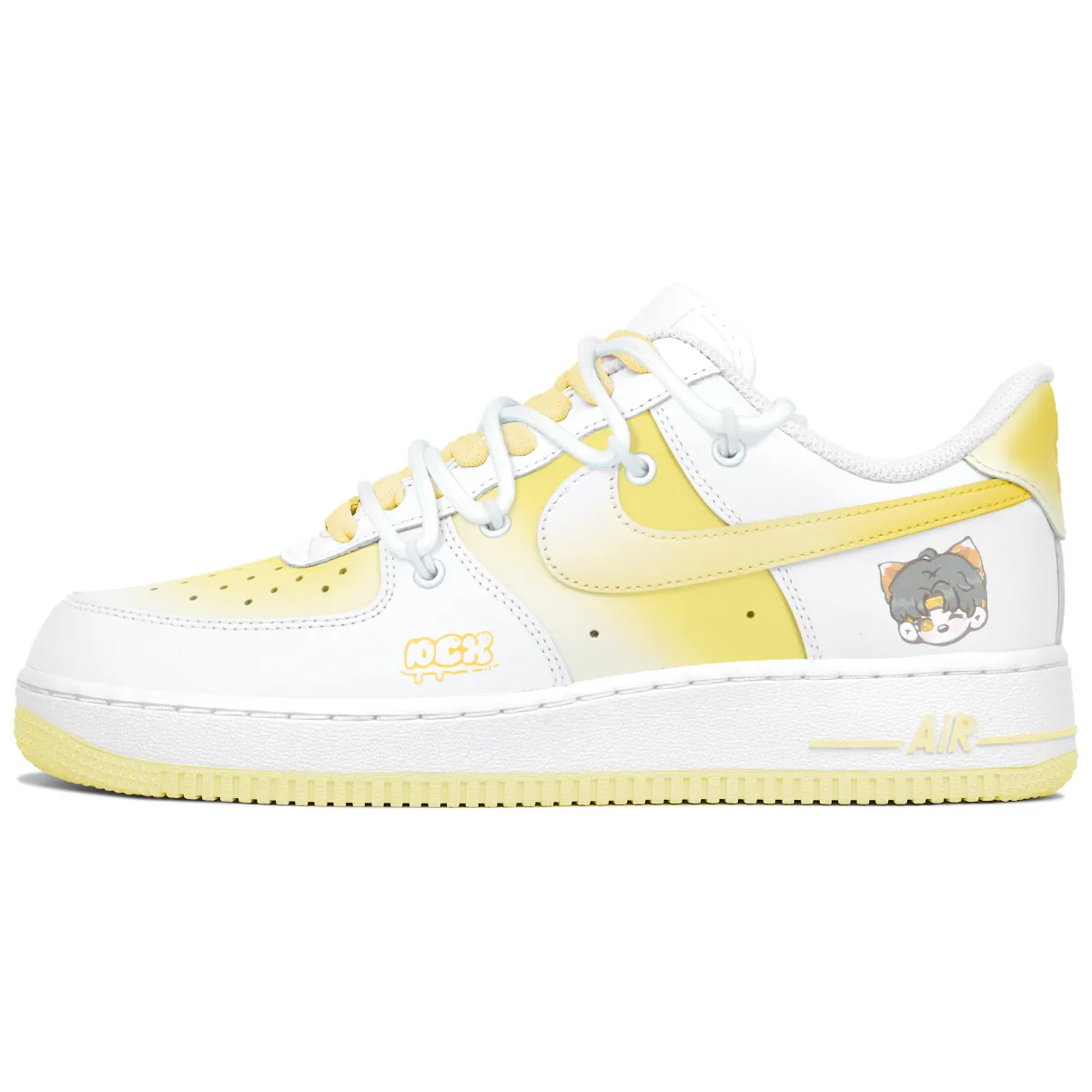 Nike Air Force 1 07 Low top Skateboard Shoes Unisex Gold