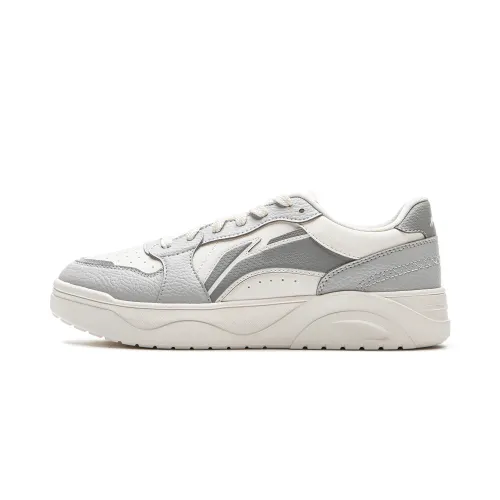 Li Ning Fresh Look Slip Resistant, Abrasion Resistant, Lightweight Slip Resistant, Abrasion Resistant, Lightweight