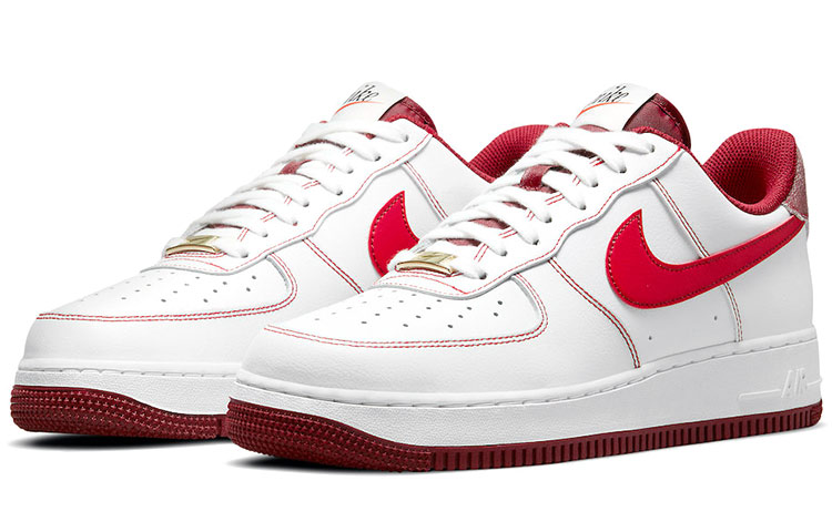 Мужские кроссовки Nike Air Force 1 "First Use" (бело-красный) — фото 2