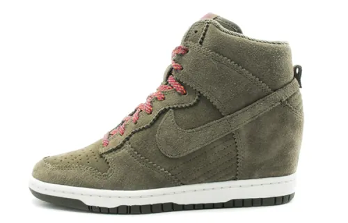 Nike Dunk Sky Hi 'Medium Olive' Coverage Slip Resistant And Abrasion Resistant High top Skateboard Shoes Women's