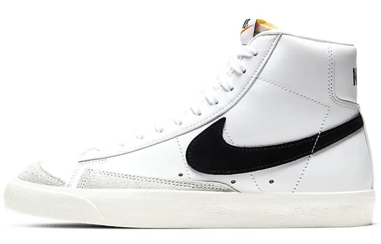Nike Blazer Mid 77 Vintage 'White Black' Women's