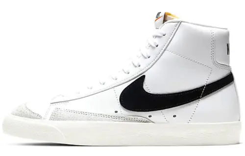 Nike Blazer Mid 77 Vintage 'White Black' Women's
