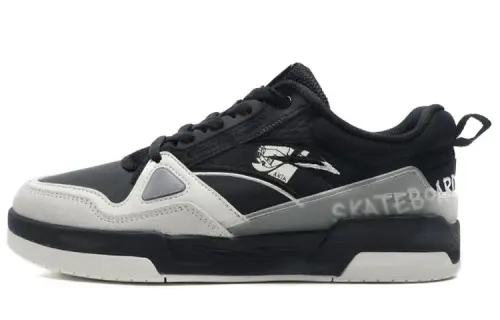 Anta Low top Skateboard Shoes Men's Black White