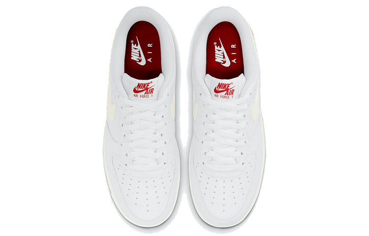 Мужские кроссовки Nike Air Force 1 "Valentine's Day" (белый / красный) — фото 4