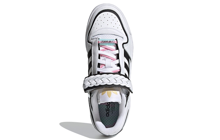 Женские кеды adidas originals FORUM Plus "i love dance" (бело-черные) — фото 5