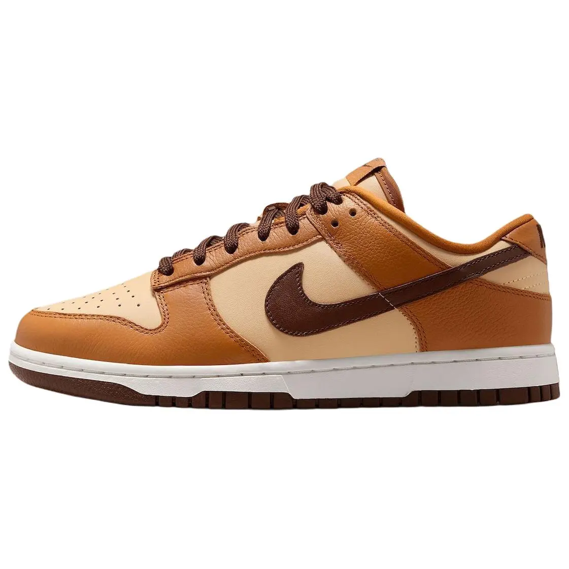 Nike Dunk Low top Skateboard Shoes Women's Beige Brown