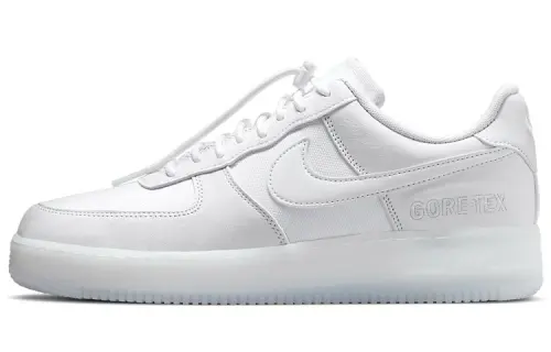 Nike Air Force 1 Low Gore Tex Triple White