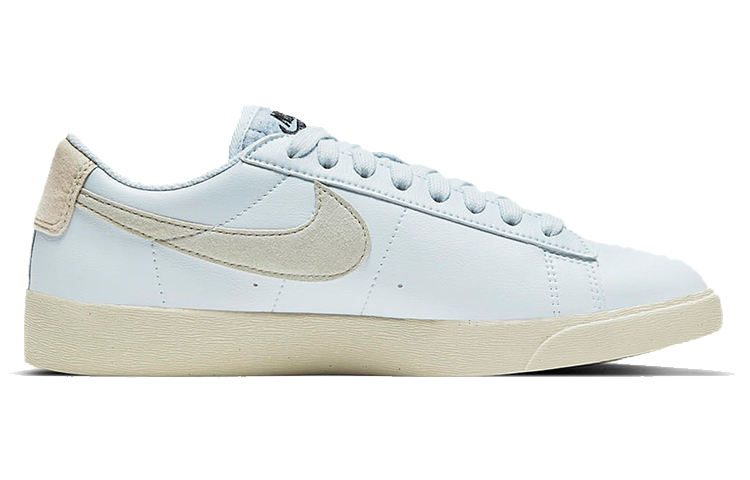 Женские кроссовки Nike Blazer SE (сине-белые) — фото 2